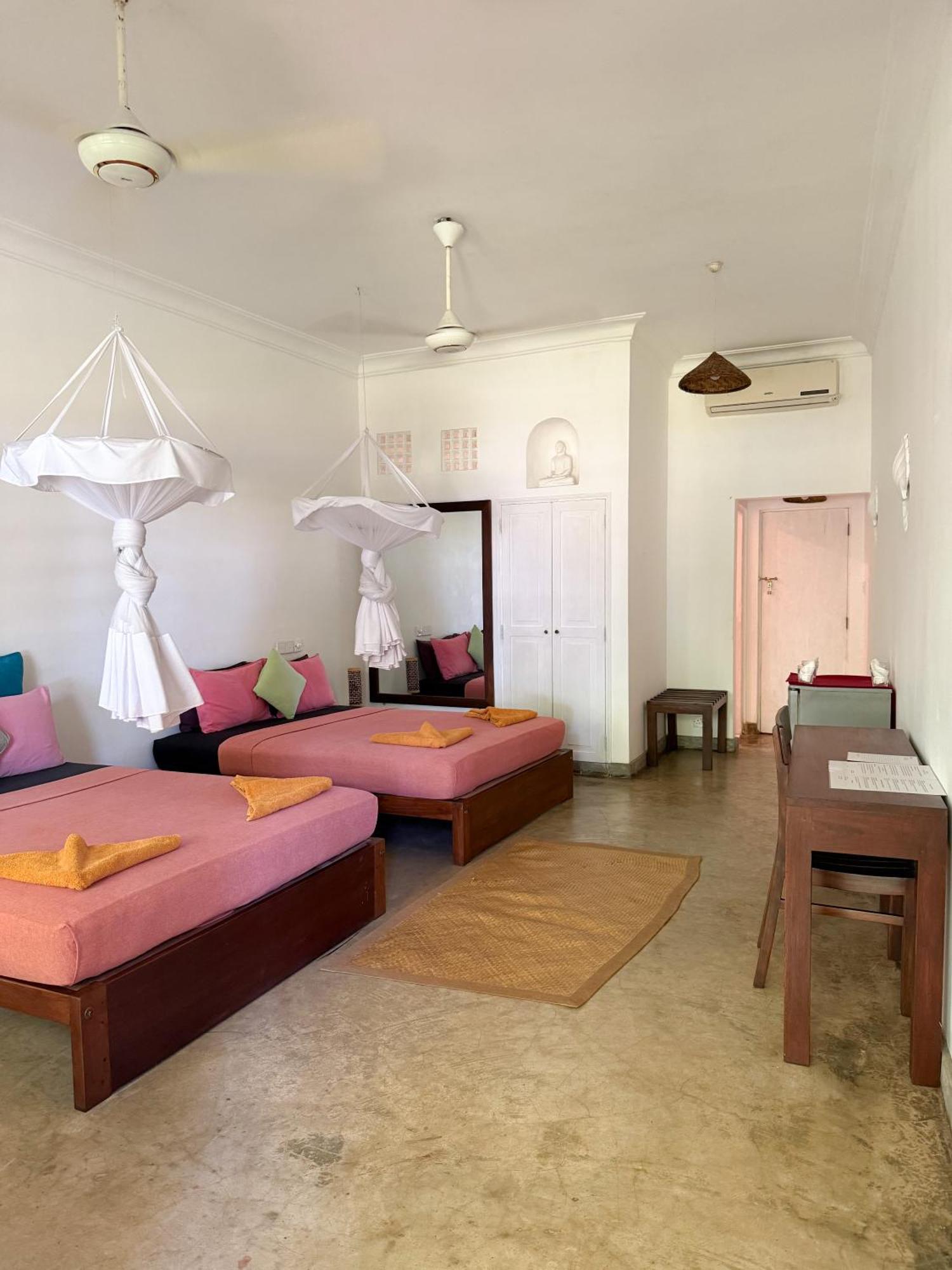 Palm Villa Mirissa Hotel&Spa Eksteriør bilde